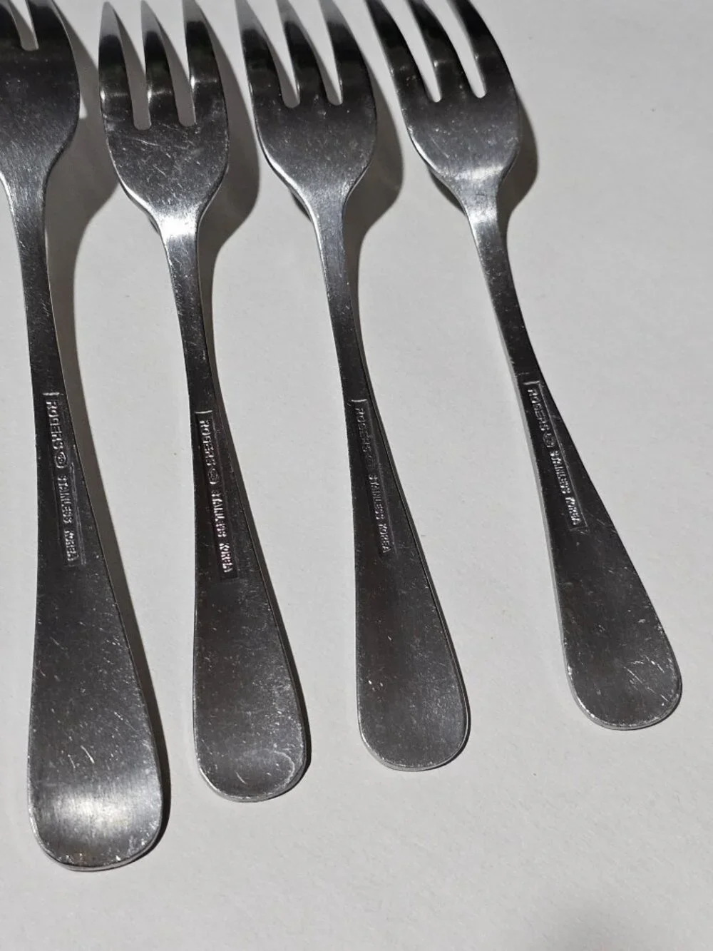Rogers Jefferson Manor 3 Salad & 1 Dinner Fork stainless Roberts vintage flatwar